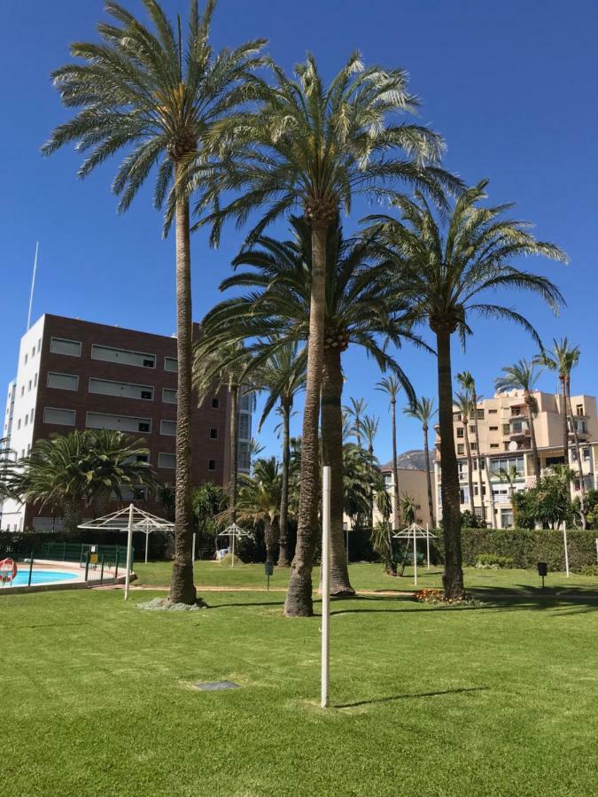 Apartments "La Roca" 托雷莫利诺斯 外观 照片