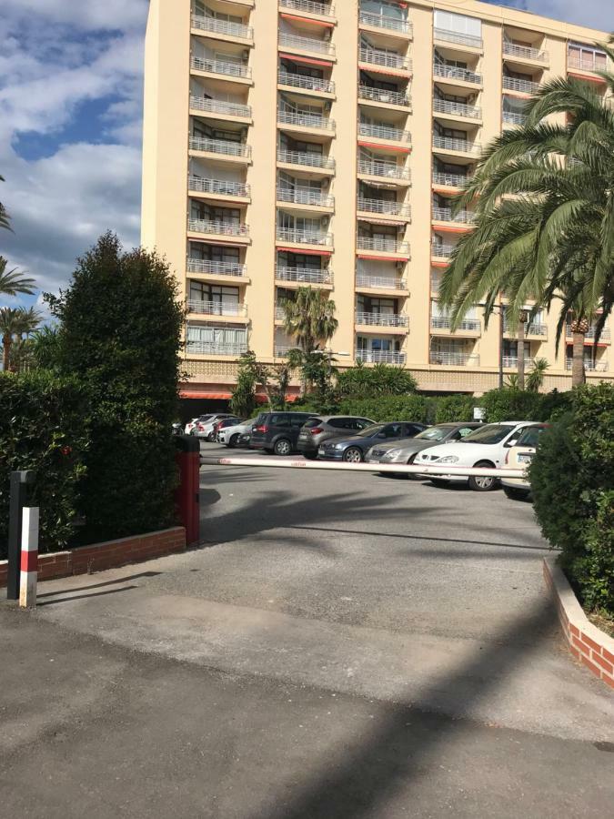 Apartments "La Roca" 托雷莫利诺斯 外观 照片